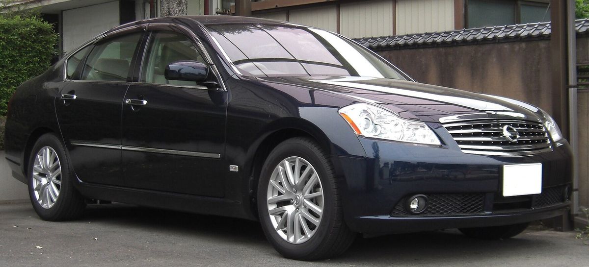 Nissan Fuga 450GT / 350GT