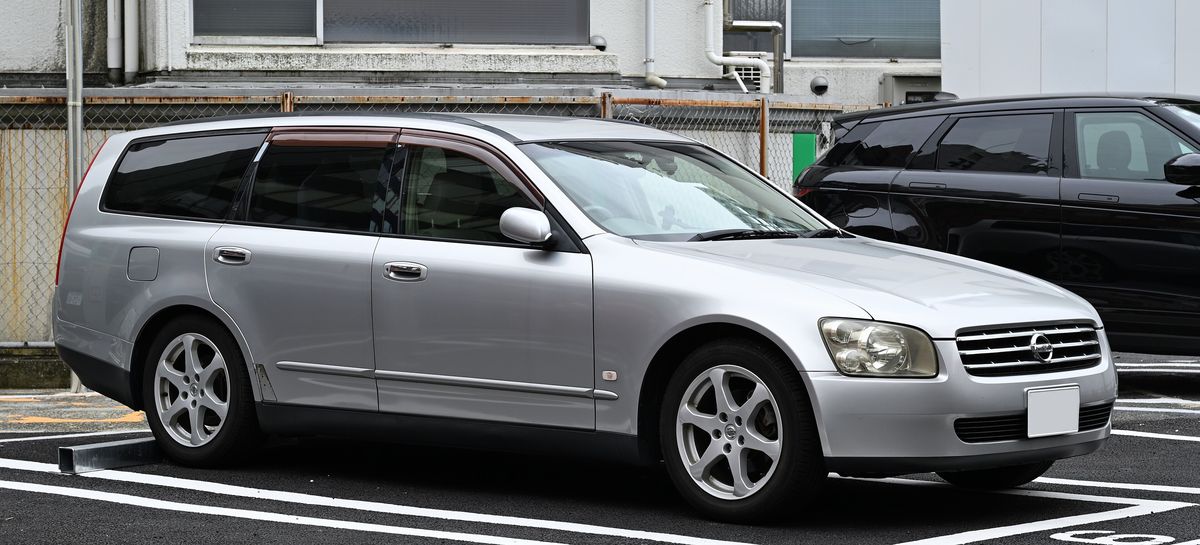 Nissan Stagea